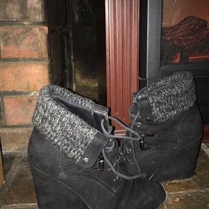 Tweed cuffed black booties